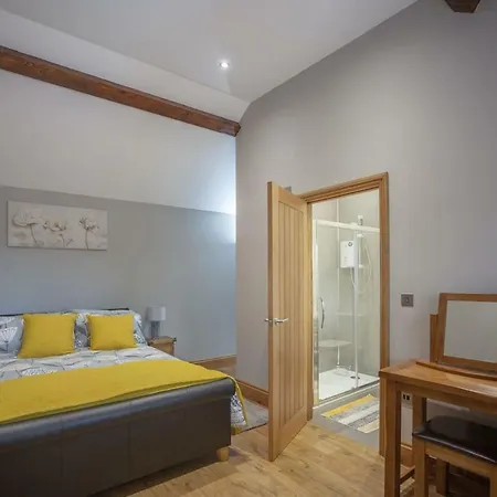 Herefordshire - Little Oak - Charming Cottage In Rural Location North Of Hereford - Sleeps 2 Guets - Ideal For A Cozy Trip Away - Hosted By Rentmyhouse Exterior photo